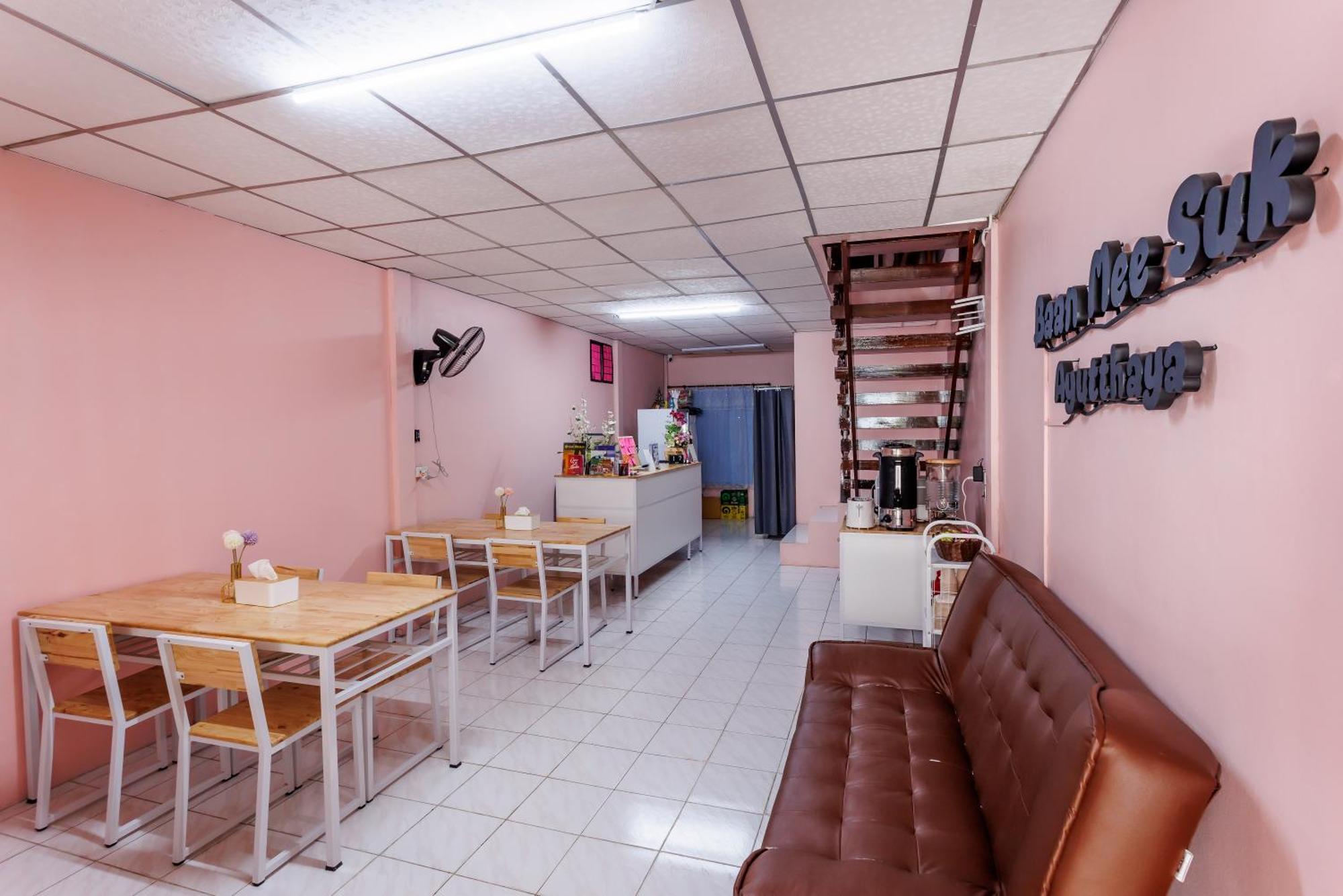 Hostel Baan Mee Suk Ayutthaya Exteriér fotografie